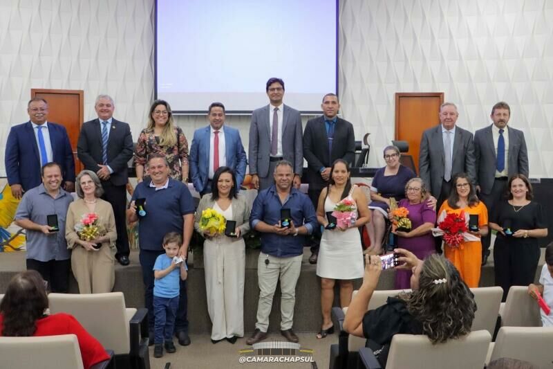 Imagem de compartilhamento para o artigo Câmara Municipal de Chapadão do Sul prestou homenagem aos servidores públicos da MS Todo dia